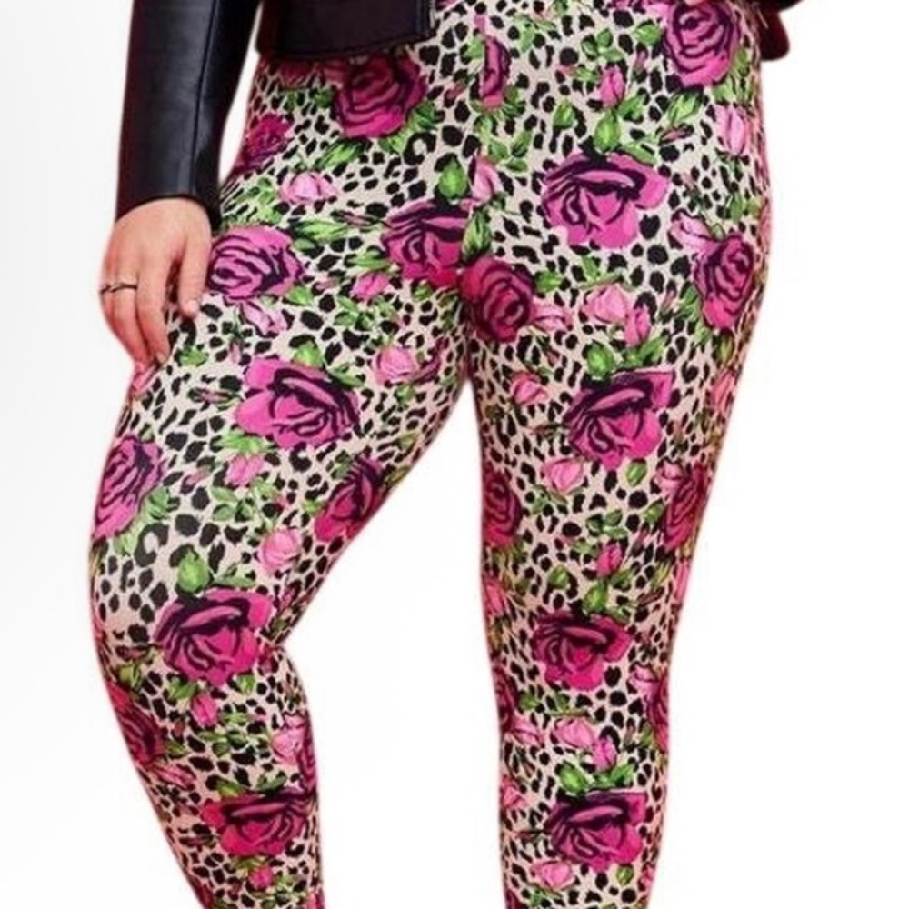 Torrid Betsey Johnson Rose Leggings